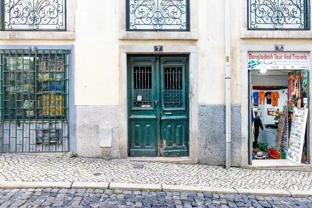 Mourarias Place - Green Studio Lisbon